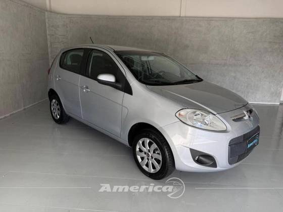 FIAT PALIO 1.4 MPI ATTRACTIVE 8V FLEX 4P MANUAL FIAT PALIO 1.4 MPI ATTRACTIVE 8V FLEX 4P MANUAL